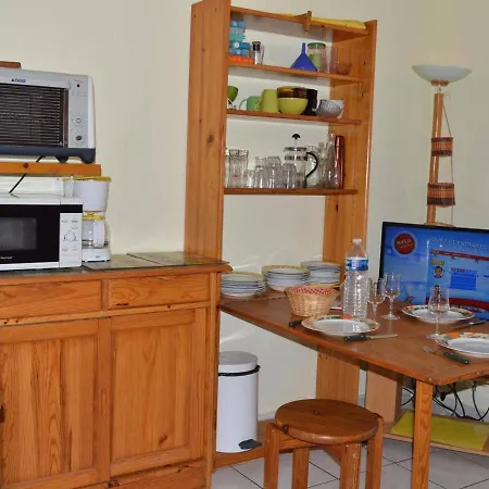 Calme Et A Aygulf, A 300m, Marche Provencal A Pied, 3 Couchages. - Fr-1-226a-107 Saint Aygulf